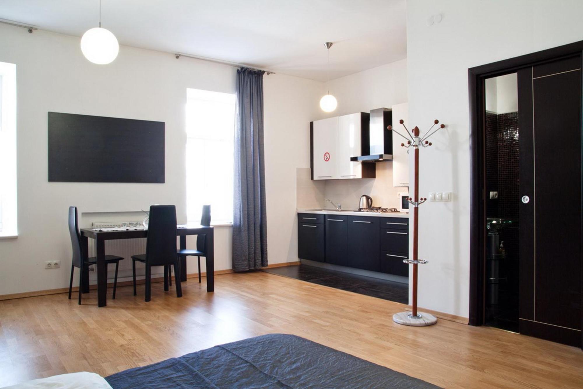 Apartment In The Centre Of إلفيف الغرفة الصورة