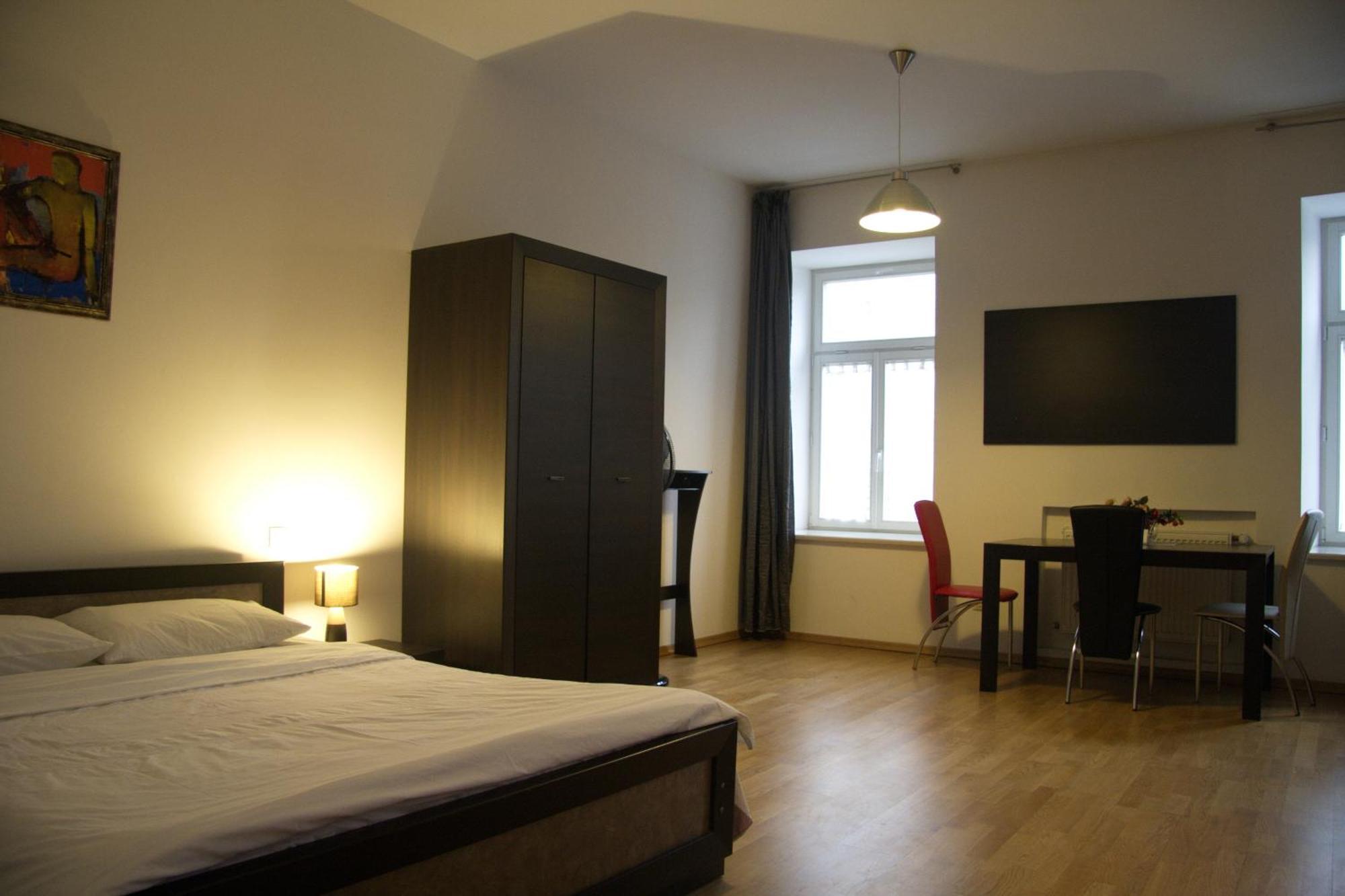 Apartment In The Centre Of إلفيف الغرفة الصورة