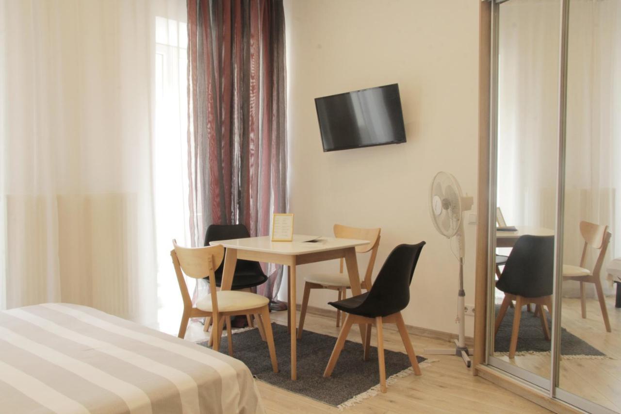 Apartment In The Centre Of إلفيف المظهر الخارجي الصورة