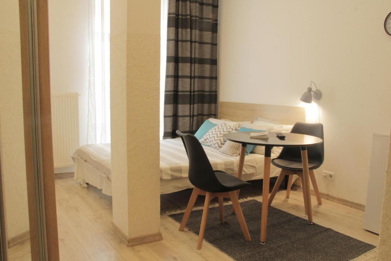 Apartment In The Centre Of إلفيف المظهر الخارجي الصورة