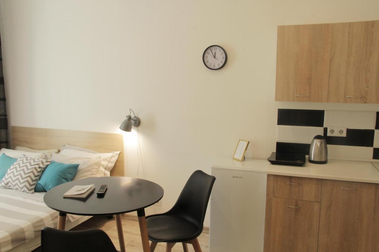 Apartment In The Centre Of إلفيف المظهر الخارجي الصورة